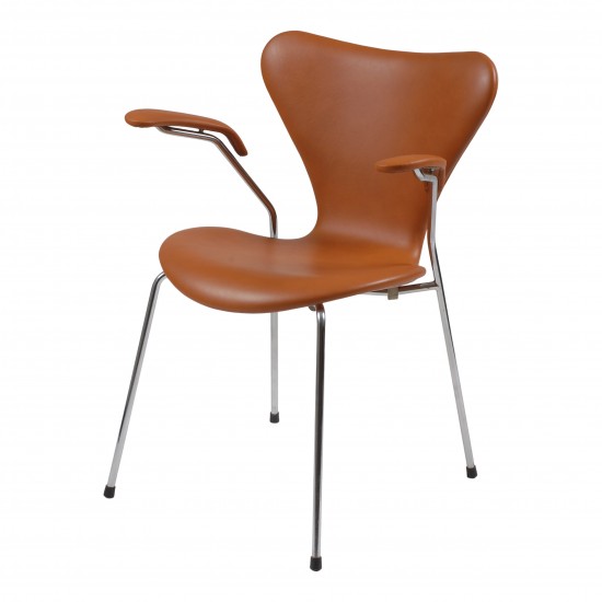 Arne Jacobsen 3207 seven armchair cognac leather Cph Classic